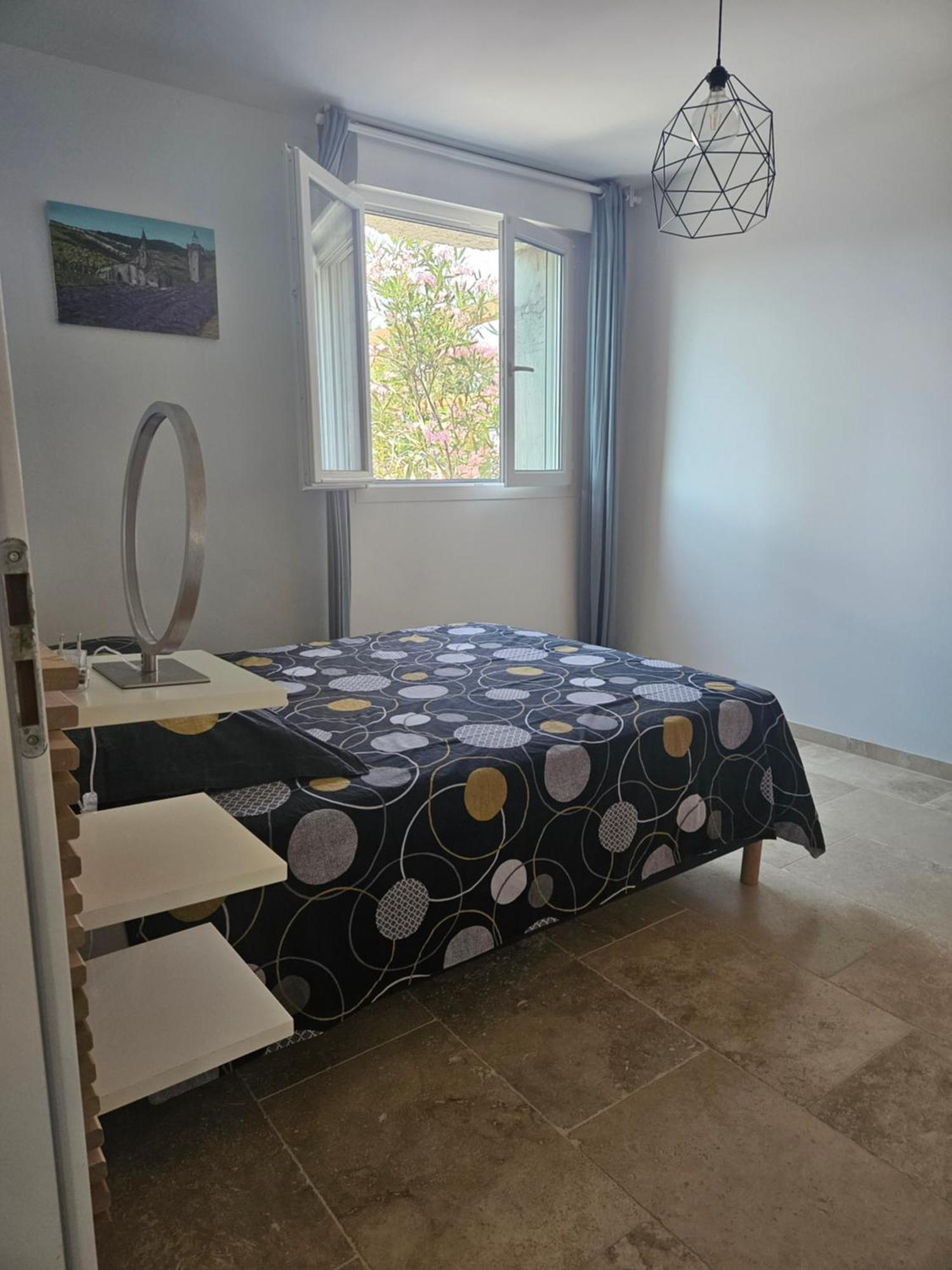 Le Rubiz Apartment La Coucourde Bagian luar foto